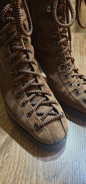 Велурени боти Furla