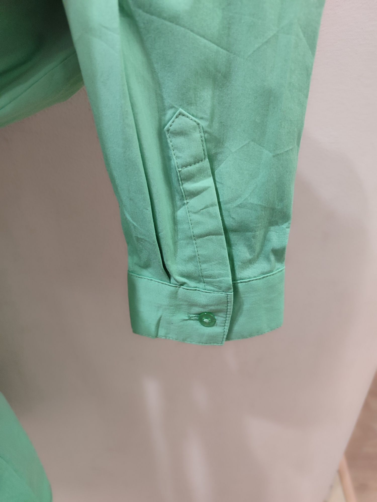Красива,Нова риза с етикет 39,90Е/SALE