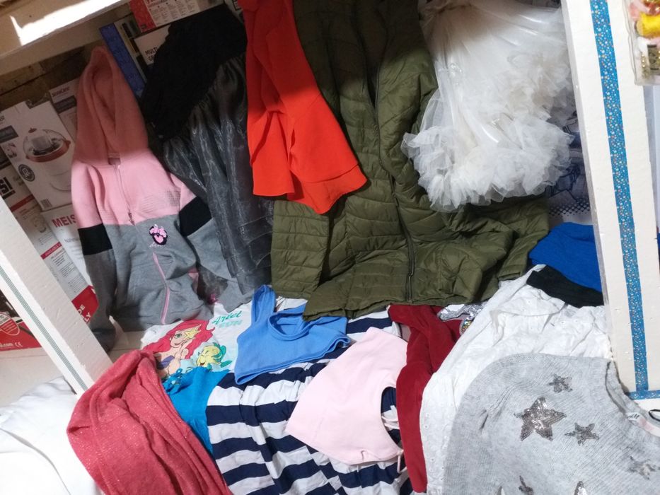 Lot Haine Fetite 20 Articole Marimea130 140