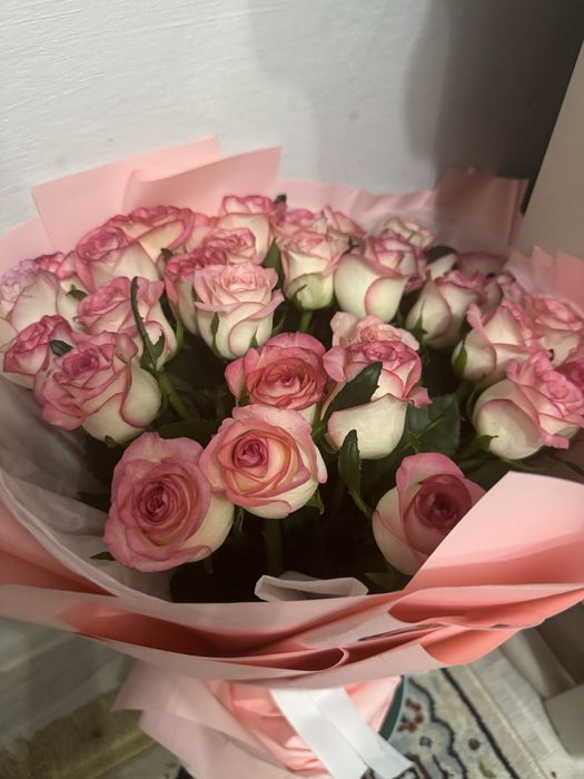 Продам шикарный букет роз