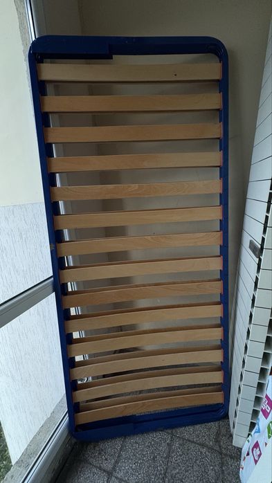 Продавам подматрачни рамки