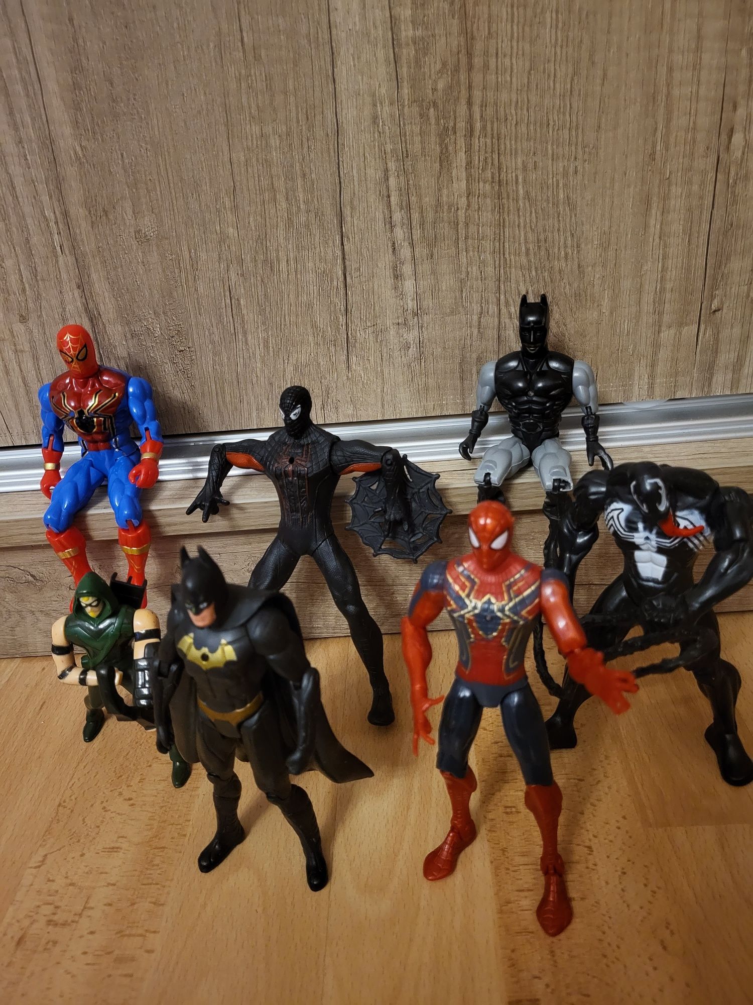 Figurine Supereroi