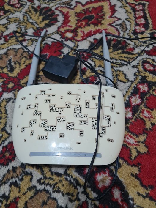 Модем роутер вай фай ,в отличном состояний.5000