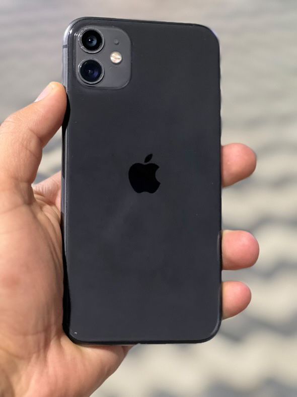 Apple 11 xotira64 yomkost radnoy77