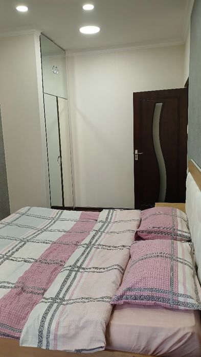 Аренда Чиланзар. 2х  комнатная. Торговый Центр Чиланзара.