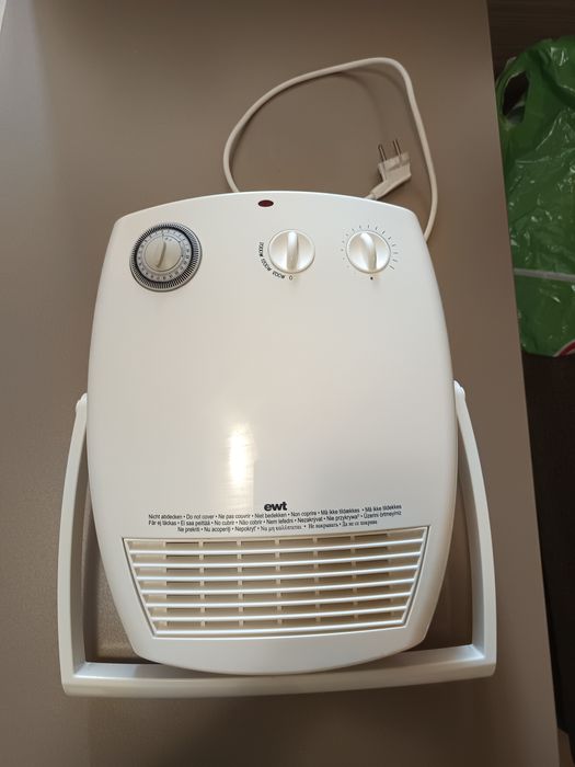 Вентилаторна печка за баня EWT