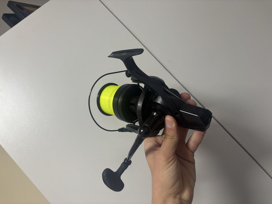 2 lansete okuma avenger 3.90+mulineta daiwa+ husa