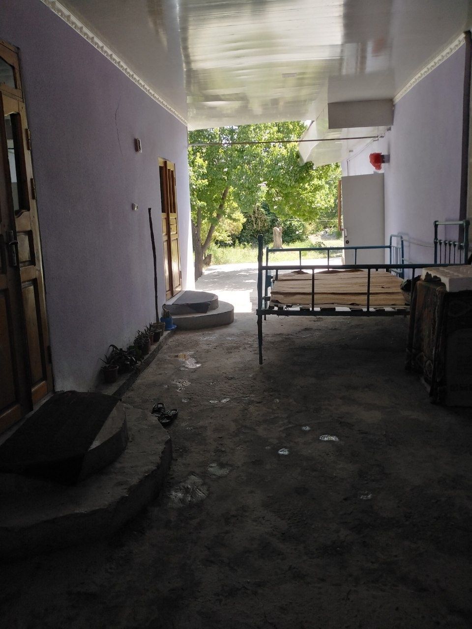 Hovli sotiladi eski shahar