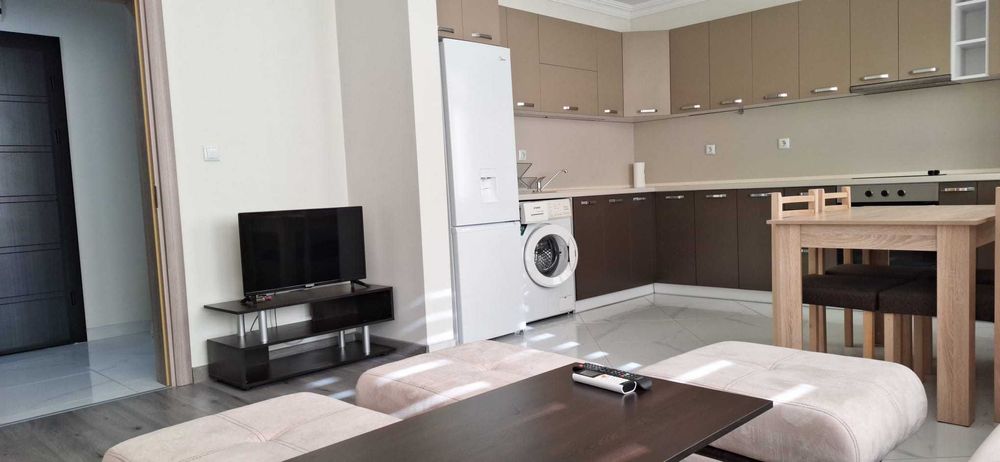 Двустаен обзаведен апартамент под наем от собственик