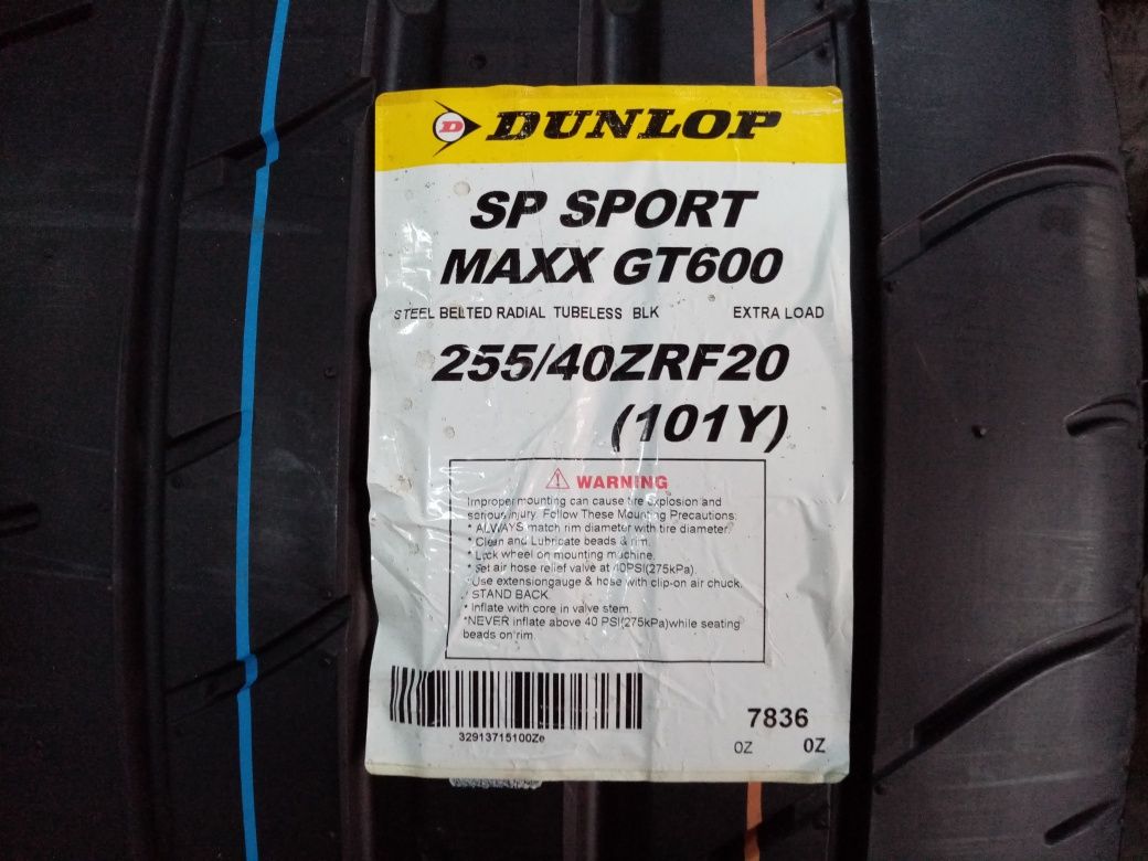 Anvelope de vara 255/40r20-101Y Dunlop Sp Sport Maxx GT600 DSST XL RSC