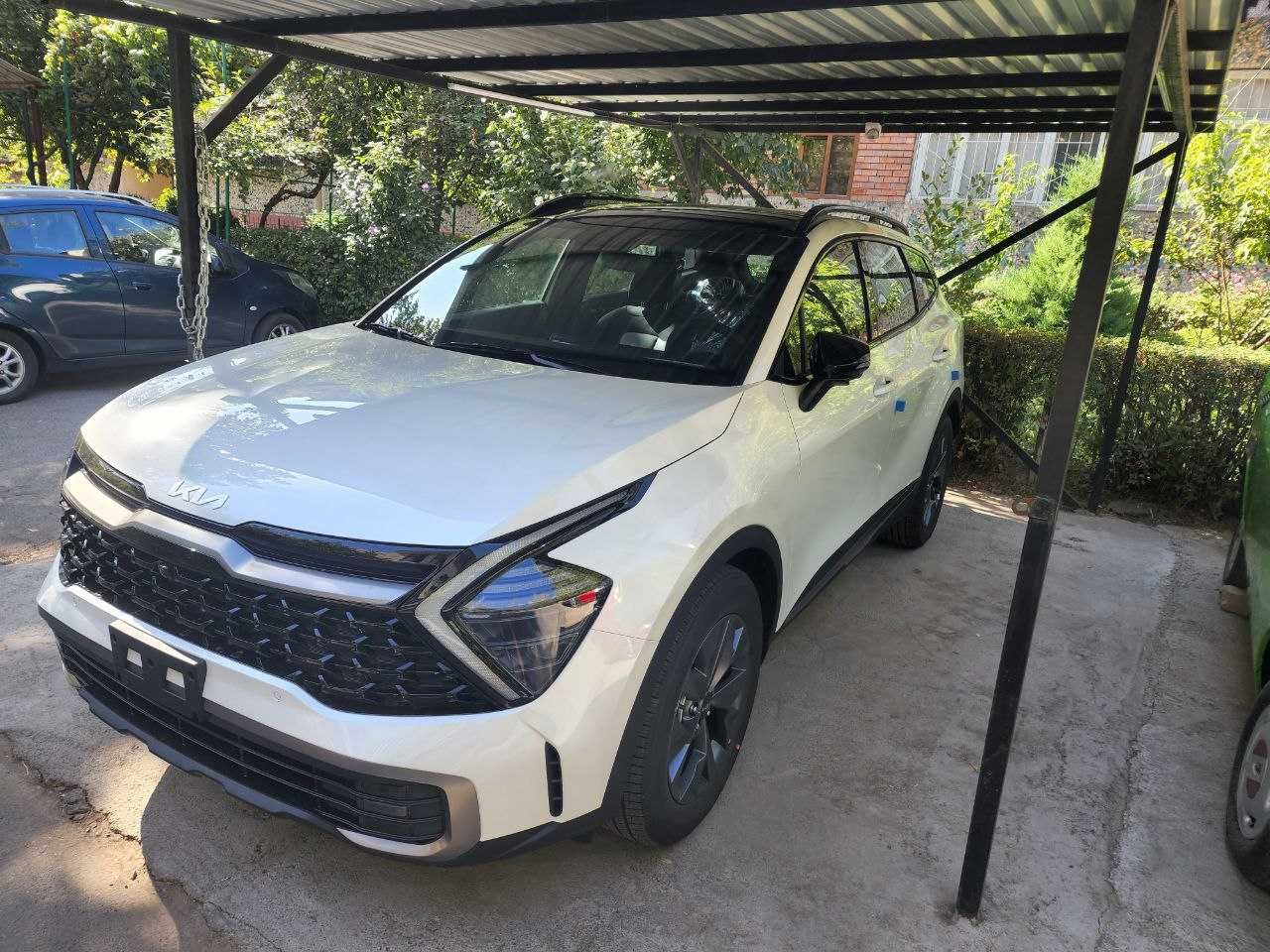 Продам машину  KIA SPORTAGE 4Х4