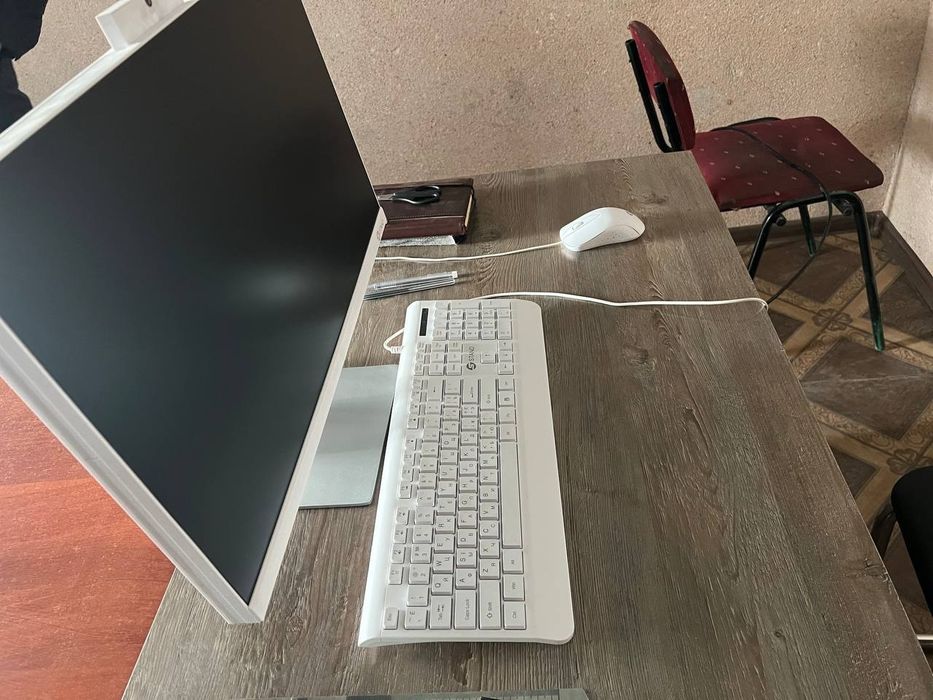 Stand monoblok sotiladi holati yangi