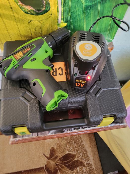 Model tip Vietnam  si bratari ceas.