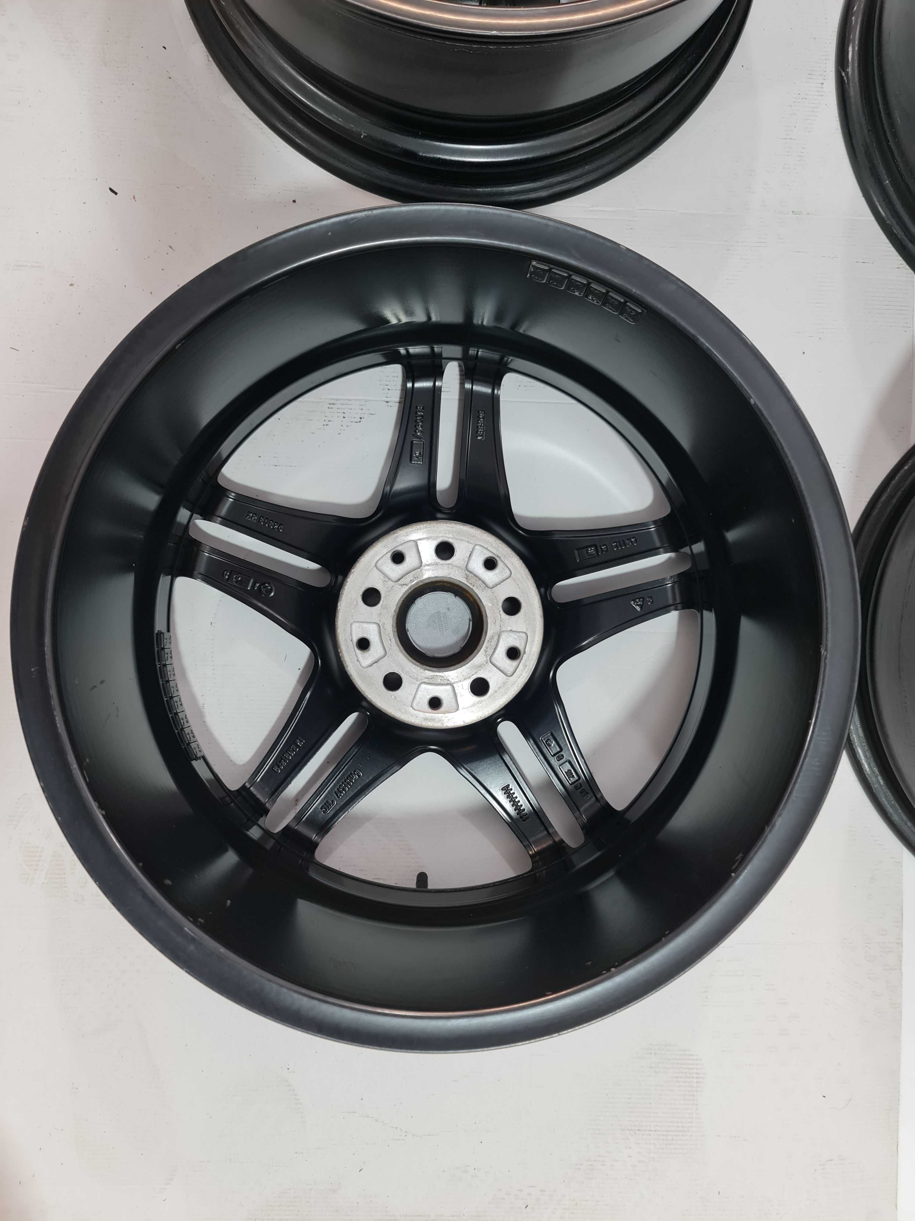 Jante 18 Audi A4 A5 A6 Q3 Allroad prindere 5x112 butuc 66.6 8J et39