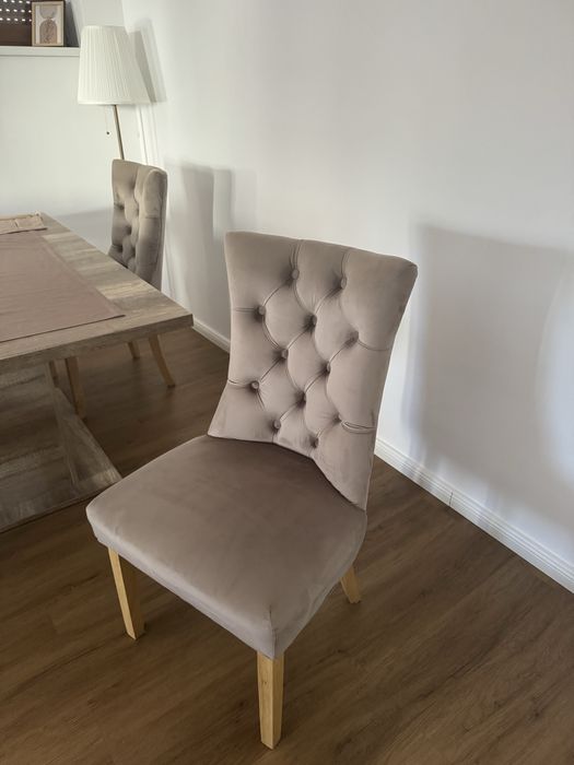 Vand 4 scaune Momax noi bej/crem