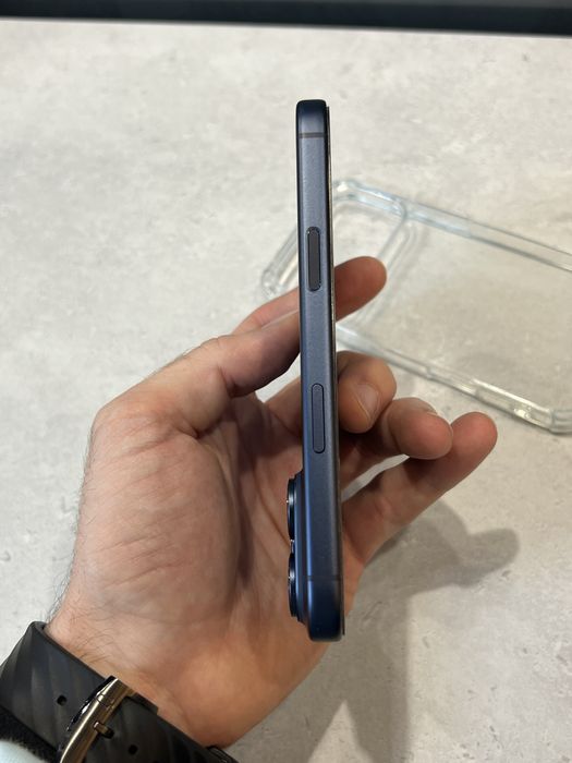 iPhone 17 Pro 256 GB Blue ГАРАНЦИЯ до 25/11/2027г