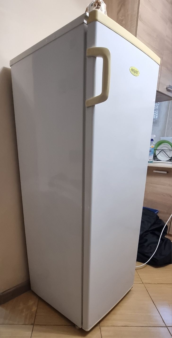 Хладилник Exquisit 250L