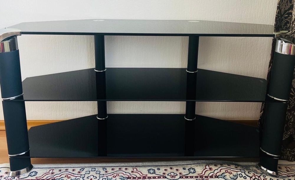 Подставка под телевизор