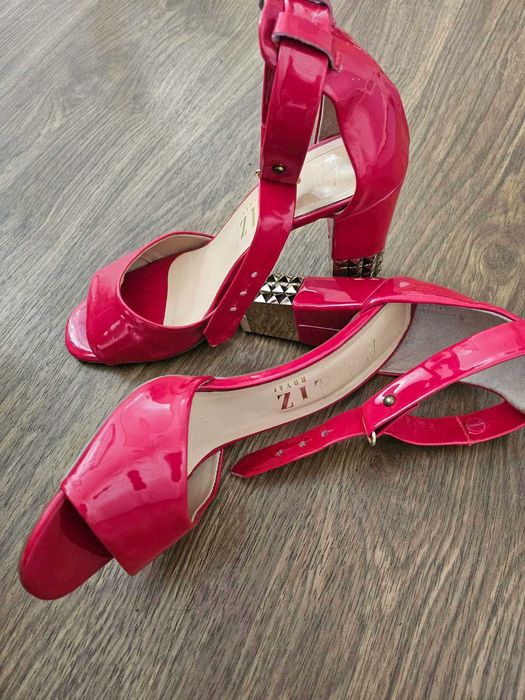 Сандали INGILIZ естествен лак