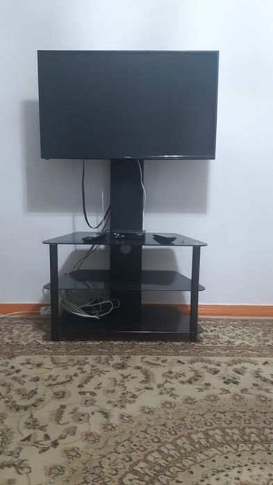 2 тв - самсунг жане еленберг + подставкасымен бирге