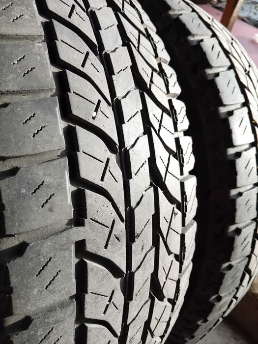 4 бр. всесезонни  гуми за джип Yokohama 205/70 R15