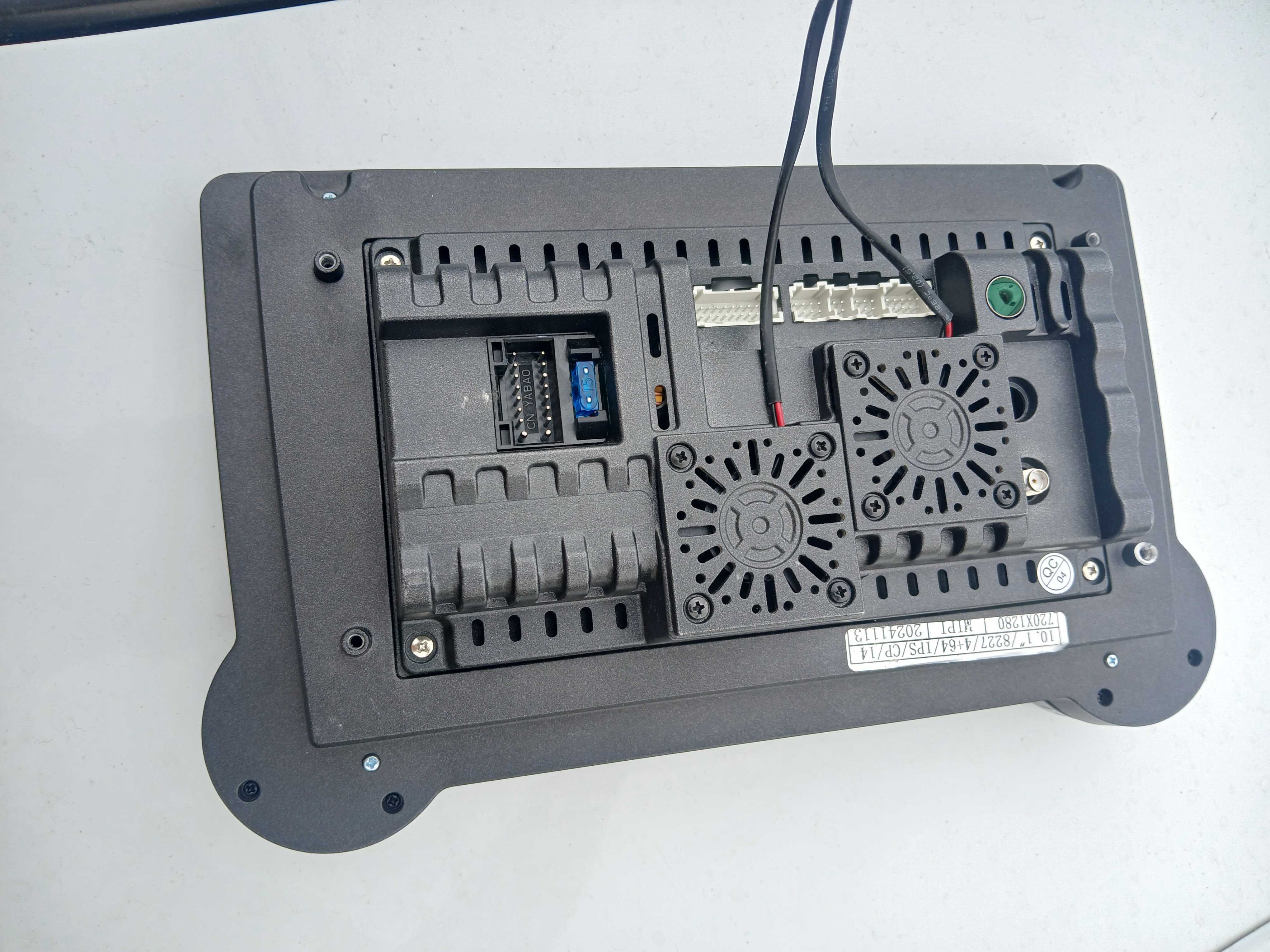Monitor Gentra Sotiladi