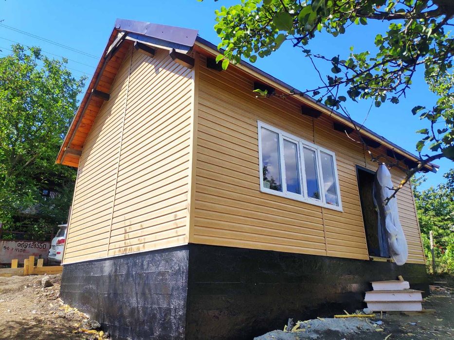 Vand case pe structura metalica la cheie – Izolație premium