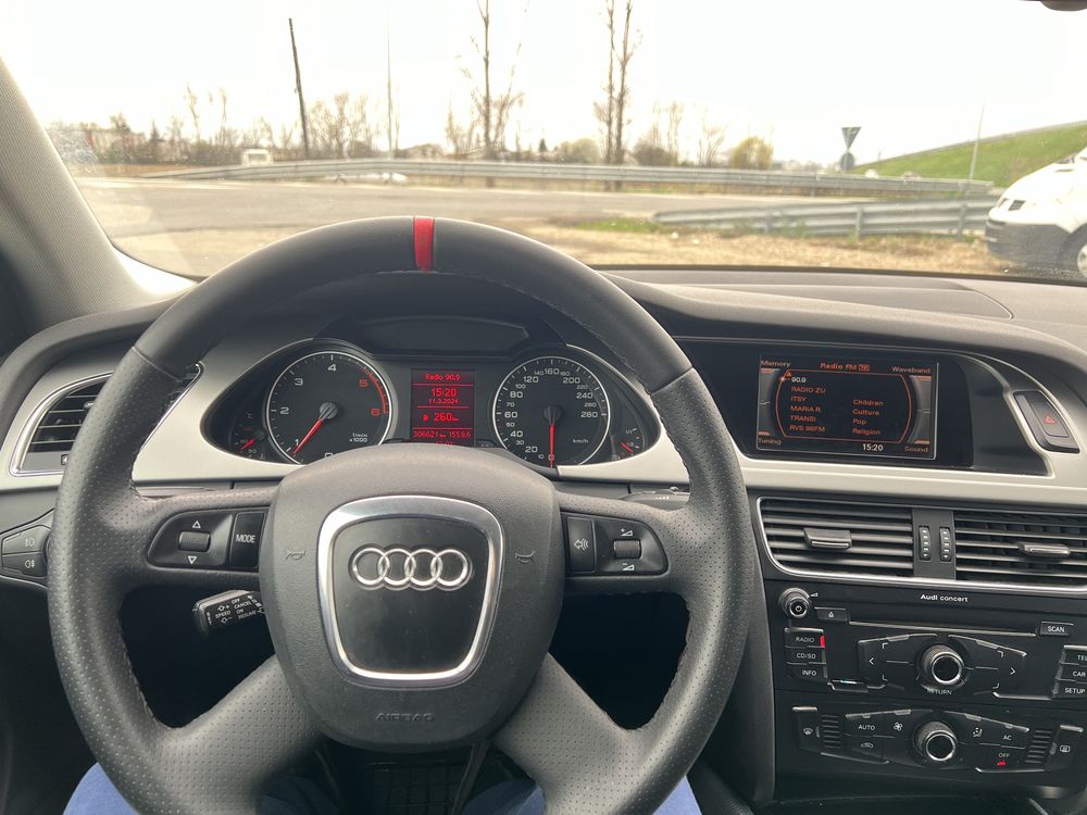 Vând Audi A4 B8