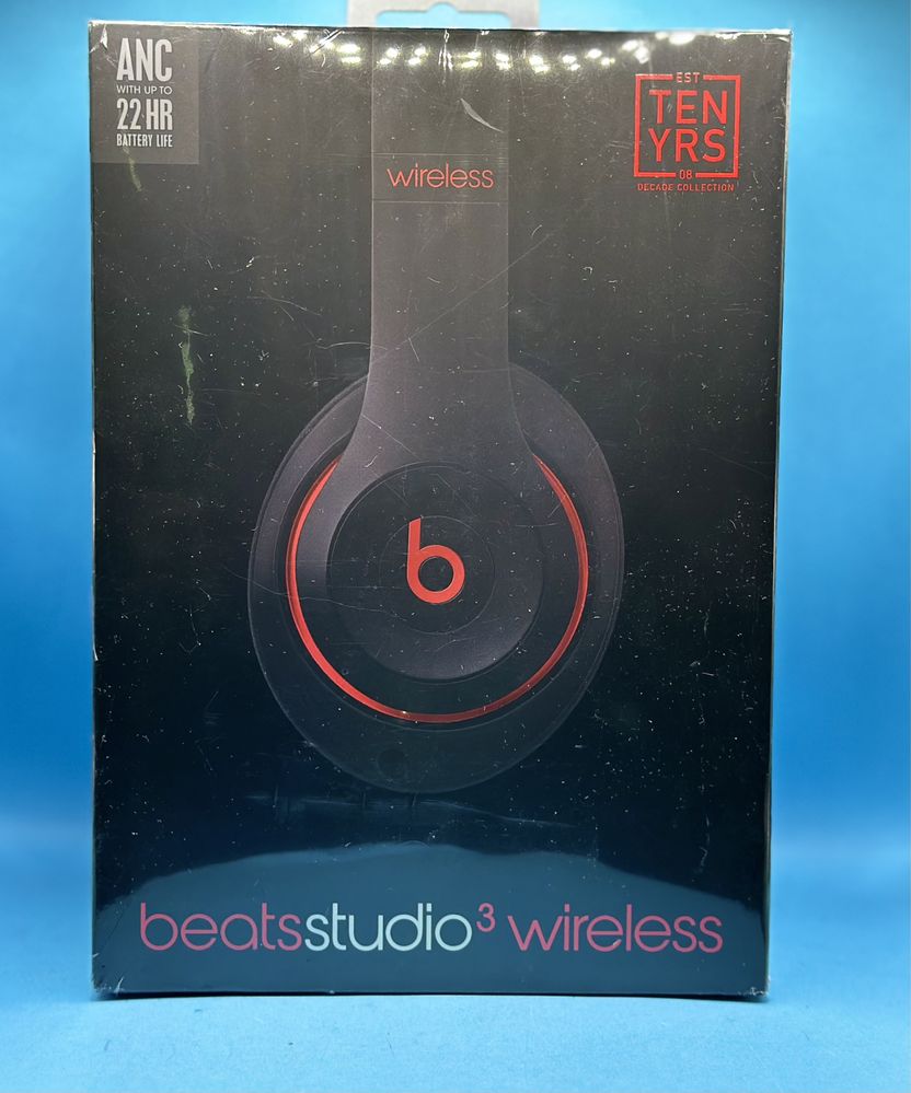 НОВИ!!! Beats Studio3 Wireless, Over-Ear, Decade Collection, Black-Red