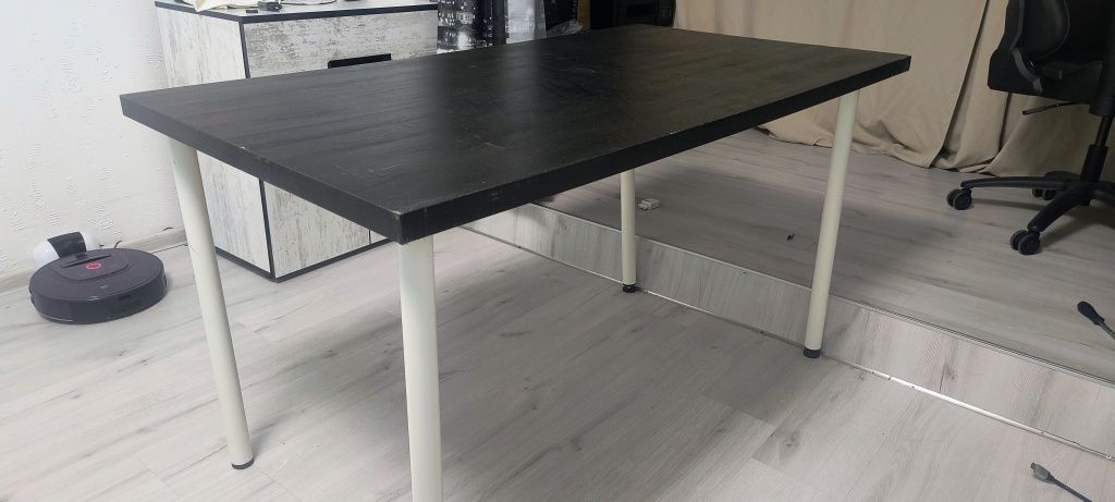 Продавам маса от Ikea