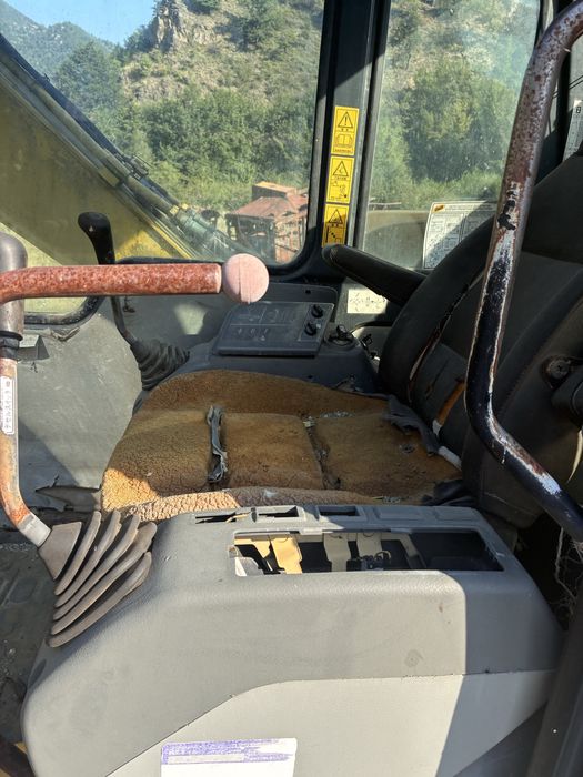 Vand excavator komatsu si minivola jcb