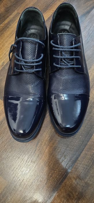 Pantofi barbat nr 42 sunt purtați doar la o nuntă noi