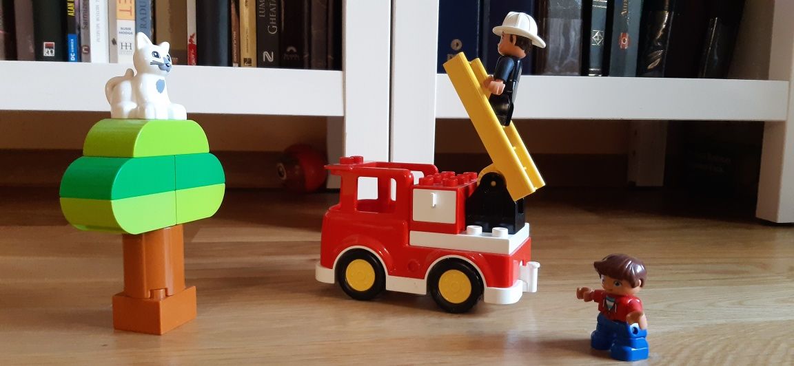 Pompier salveaza pisica Lego Duplo