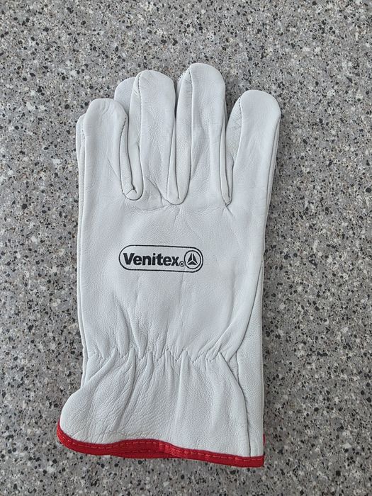 Продам рабочие перчатки кожаные белые - 1000 тг, остальные - 500 тг
