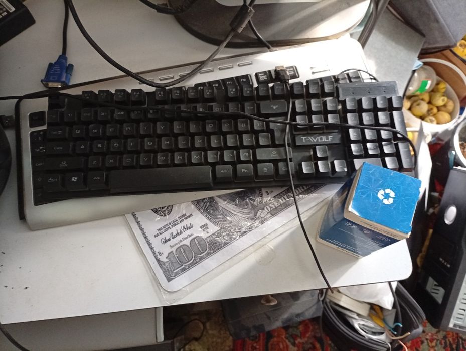 Kompyuterlar sotiladi zapchast va kamplekt