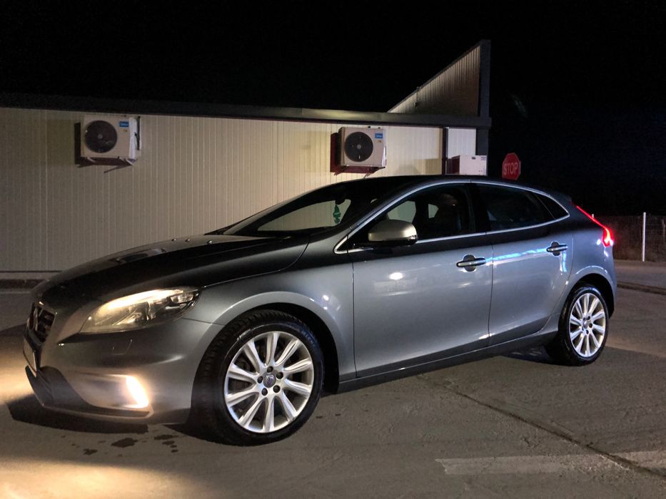 Volvo v40 2.0 diesel