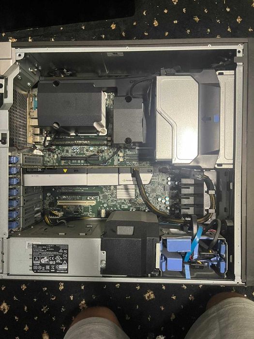 Workstation/Server Dell Precision Tower 7610