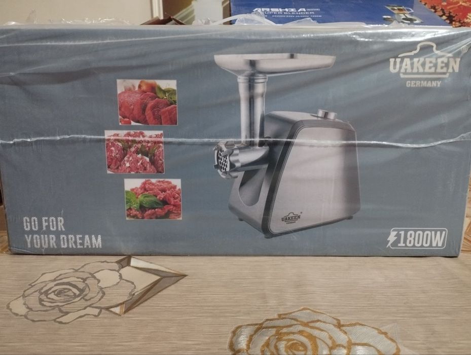 Электр мясорубка / Блендер / Электр чойнаклар сотилади