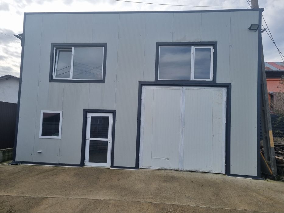 Închiriez Hală și teren