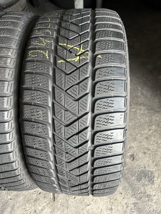 4 anvelope de iarna 245/40/18 Pirelli!