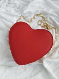 Geanta roșie inima din piele!