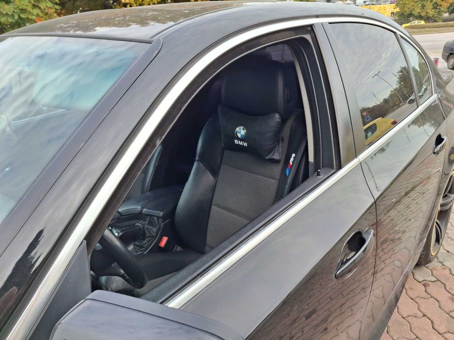 НОВИ!!! Комплекти авто възглавници и подложки за колани за БМВ