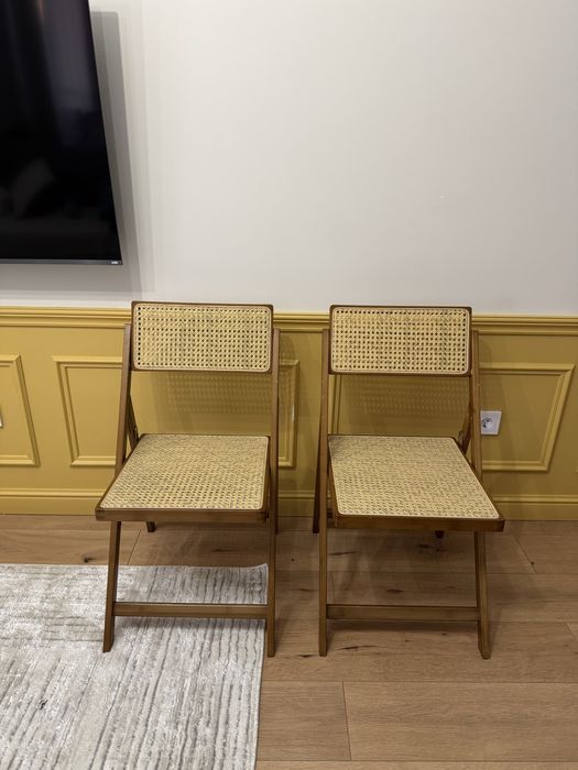 Складной стул с ротангом