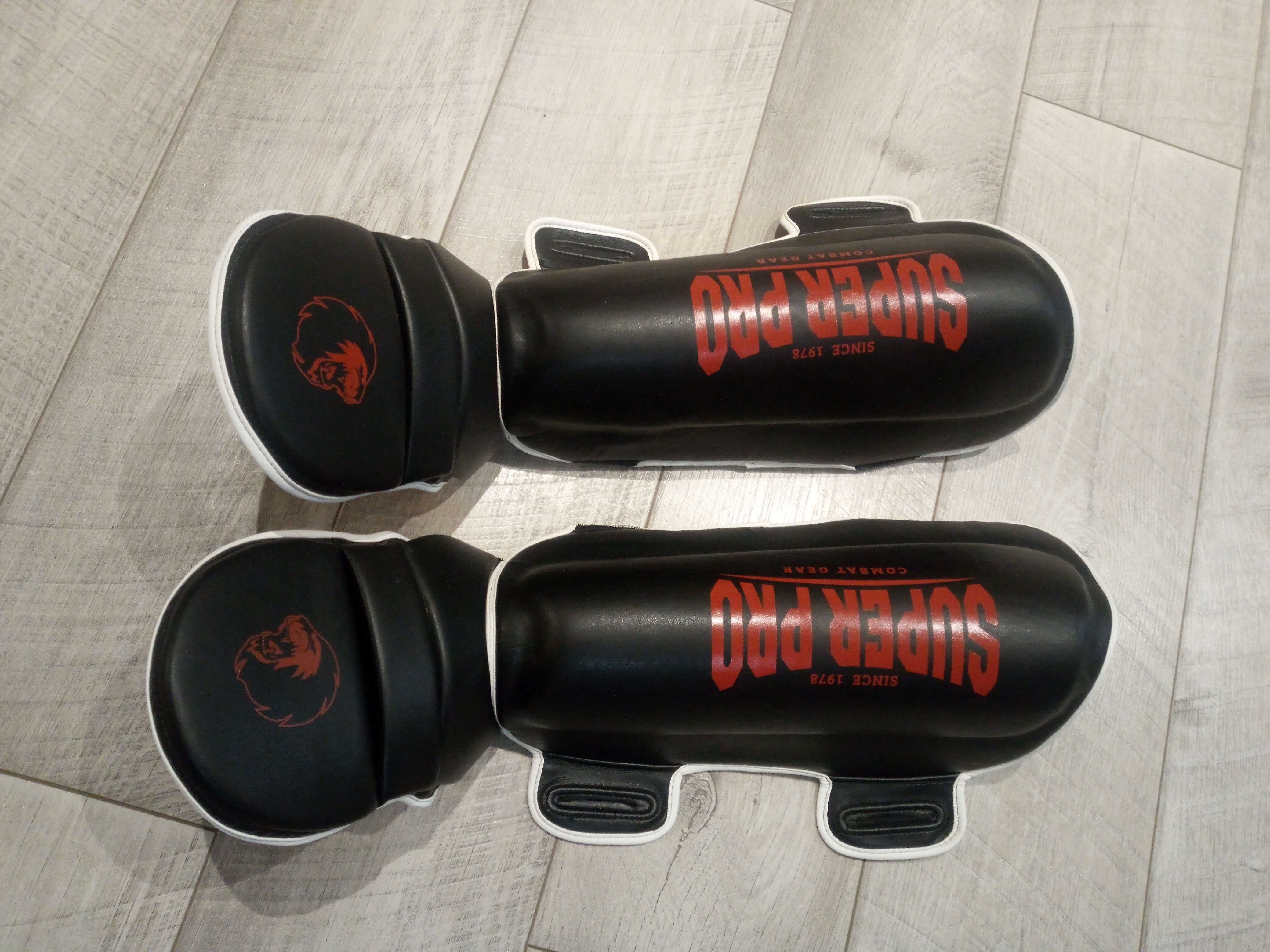 Протектори за Крака Super Pro Black Red