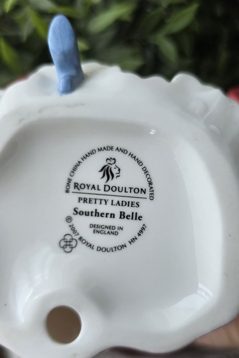 Порцеланова фигура Royal Doulton