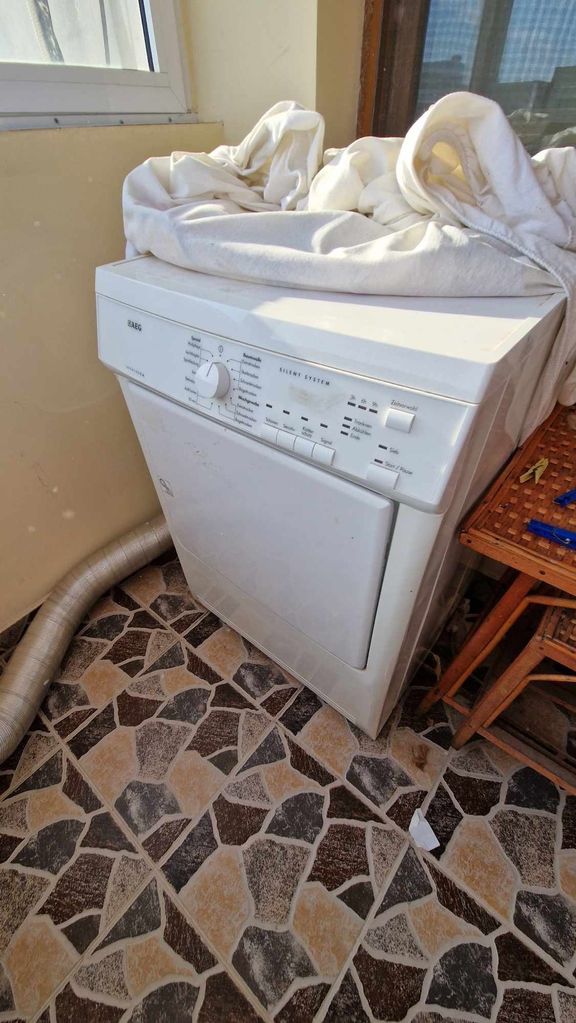 Дава се под наем Четиристаен апартамент в Варна, Възраждане 2 - 96 кв.м за 612 € - Снимка #4