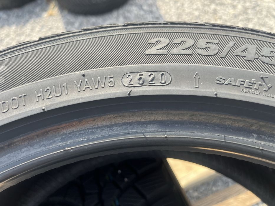 4бр 225/45/17 на 7+мм с 20дот