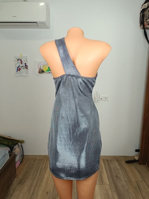 Asos Къса Рокля Размер 40