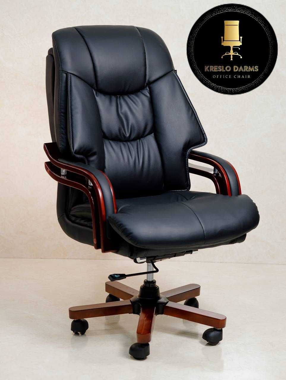 Офисное кресло DIABLO для руководителья держит вес около 150 кг