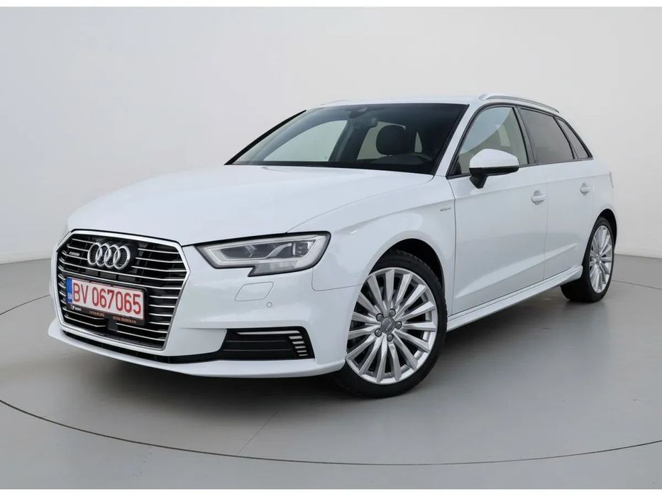 Audi A3 1.4 TFSI e-tron, S line Sportpaket, Garantie 1 an inclusa in pret!